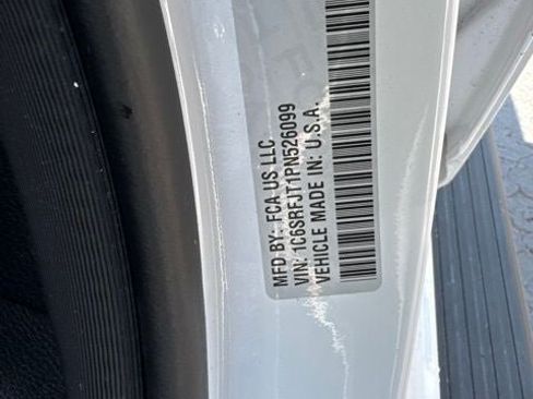 Used 2023 RAM 1500 Laramie AWD/4WD image 31