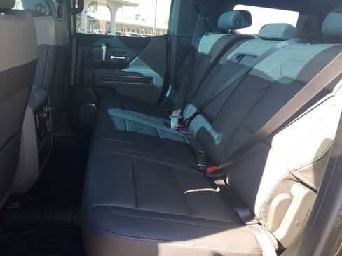 New 2025 GMC Hummer EV 3X w/ LPO, Dark Essentials Package AWD/4WD image 38