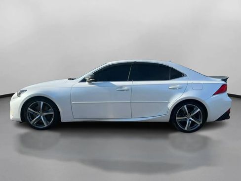 Used 2018 Lexus IS 300 AWD w/ Comfort Package image 8