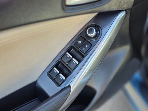 Used 2017 MAZDA MAZDA6 Touring image 16