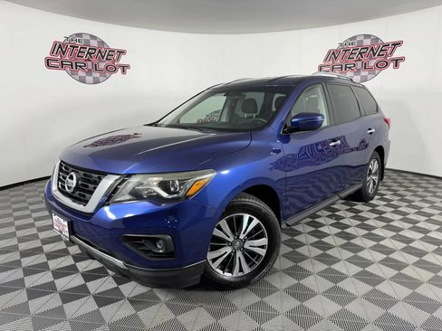 Used 2020 Nissan Pathfinder S FWD image 1
