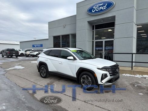 Used 2025 Hyundai Tucson Blue image 1