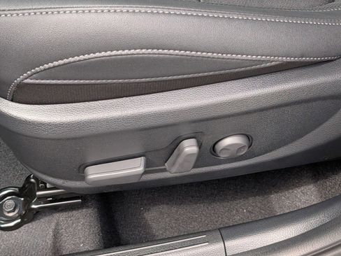 New 2026 Kia Seltos EX FWD image 24