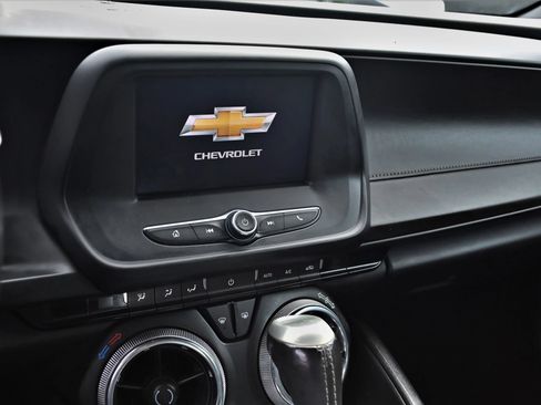 Used 2020 Chevrolet Camaro LT RWD image 11