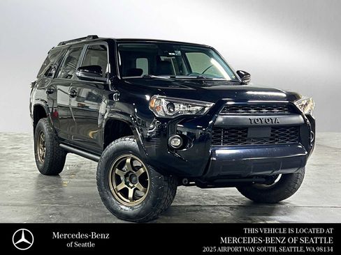 Used 2021 Toyota 4Runner TRD Off-Road Premium w/ Moonroof Package AWD/4WD image 1