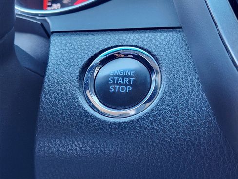 Used 2018 Toyota Camry XSE image 20