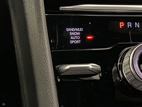 New 2025 Jeep Grand Cherokee L Limited w/ Trailer Tow Package image 24