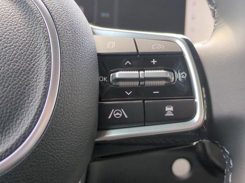 New 2026 Kia Carnival SX Prestige FWD image 23