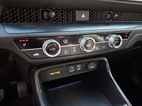 Used 2023 Honda CR-V Sport image 14