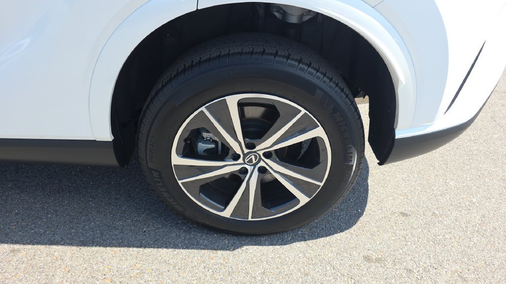Used 2026 Lexus RX 350 FWD w/ Accessory Package (Z1) image 10