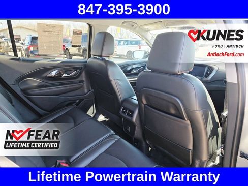 Used 2023 GMC Terrain AT4 AWD/4WD image 32