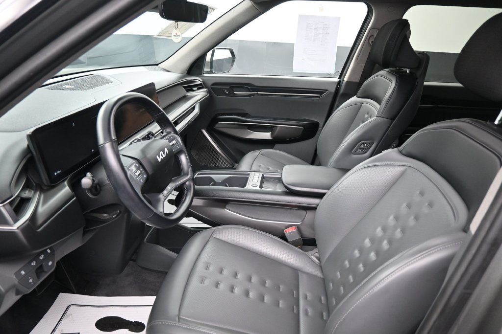 Used 2024 Kia EV9 Wind AWD/4WD image 26
