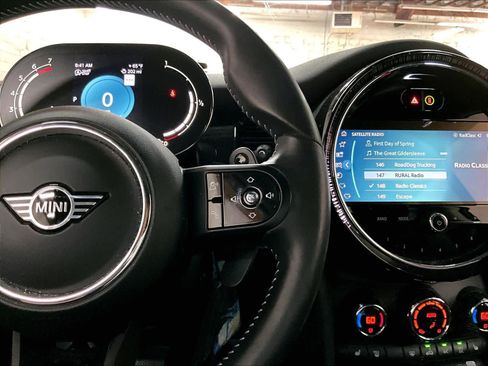 Used 2023 MINI Cooper S w/ Premium Package image 21