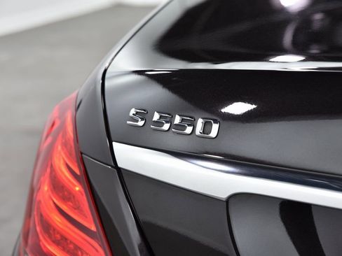Used 2014 Mercedes-Benz S 550 Sedan image 37