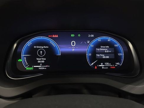 Certified 2024 Toyota Venza Limited AWD/4WD image 16