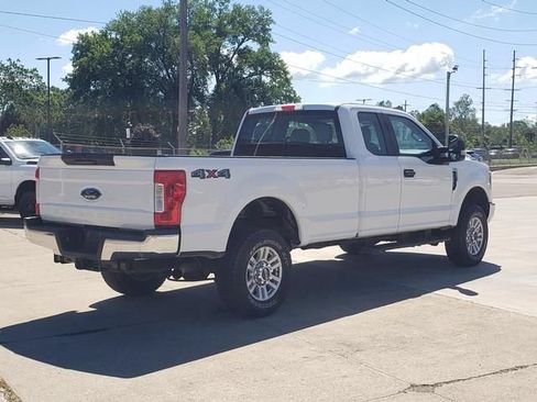 Used 2018 Ford F350 XL AWD/4WD image 4