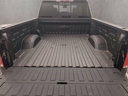 New 2026 Chevrolet Silverado 2500 High Country w/ Midnight Edition AWD/4WD image 13