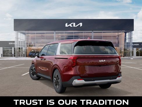 New 2026 Kia Carnival LXS image 4