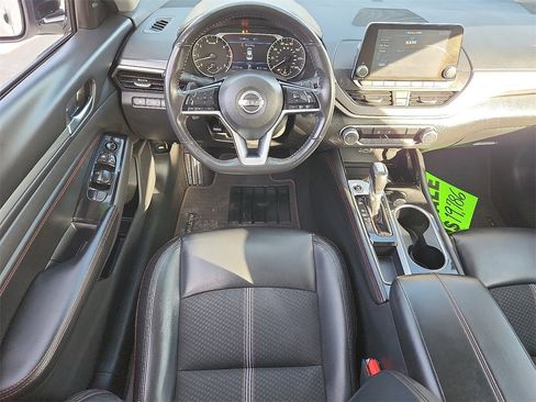 Used 2023 Nissan Altima 2.5 SR image 11