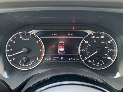 Used 2023 Nissan Rogue SL w/ SL Premium Package image 10