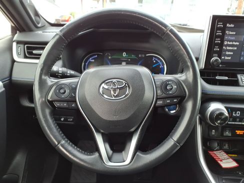 Used 2019 Toyota RAV4 XSE AWD/4WD image 12