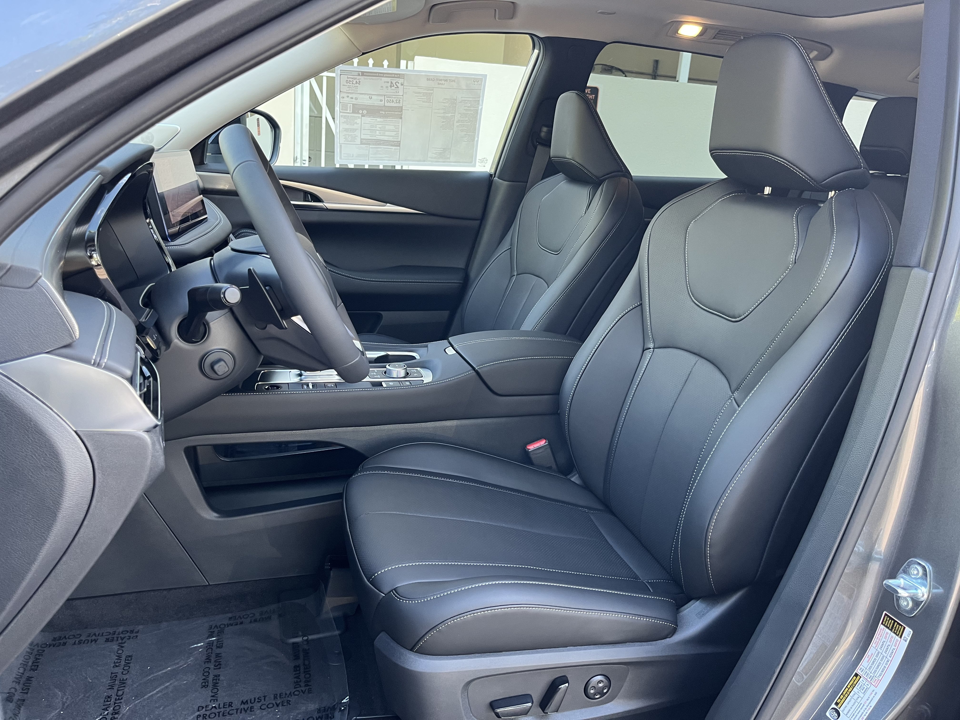 New 2027 INFINITI QX60 Luxe w/ Cargo Package FWD image 13