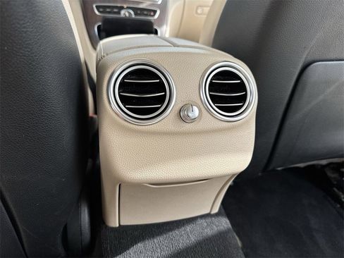 Used 2019 Mercedes-Benz C 300 Sedan image 38