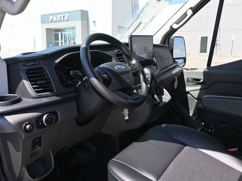 New 2025 Ford Transit 250 148 Medium Roof w/ Load Area Protection Package image 15