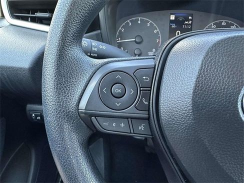 Used 2025 Toyota Corolla LE image 14