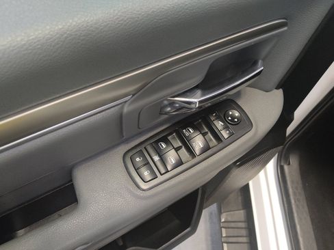 Used 2018 RAM 1500 Big Horn image 27