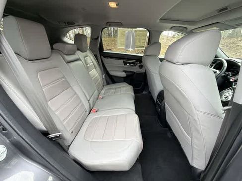 Used 2022 Honda CR-V Touring image 25
