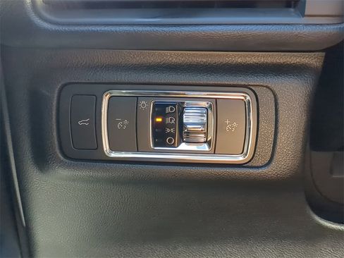 Certified 2022 Lincoln Corsair FWD image 24