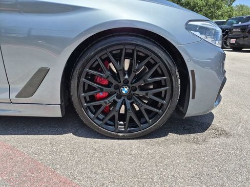 Used 2018 BMW M550i xDrive AWD/4WD image 16