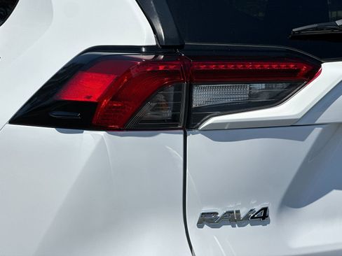 Used 2024 Toyota RAV4 XLE AWD/4WD image 24