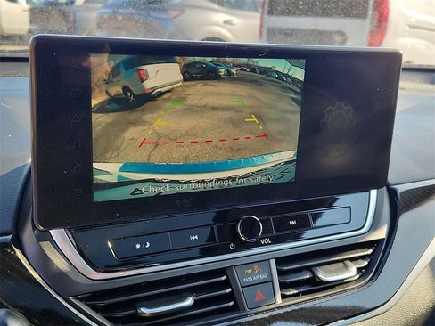 Certified 2023 Nissan Altima 2.5 SR w/ SR Premium Package image 20