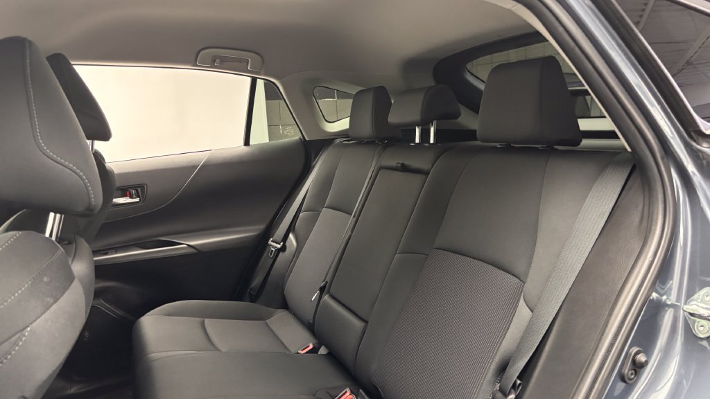 Certified 2023 Toyota Venza LE AWD/4WD image 29