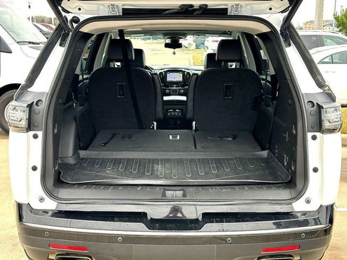 Used 2019 Chevrolet Traverse Premier w/ Redline Edition image 32