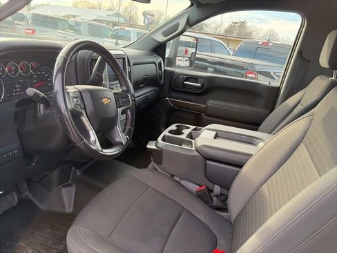 Used 2021 Chevrolet Silverado 3500 LT w/ Convenience Package image 11