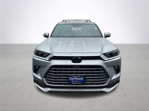 Used 2024 Toyota Grand Highlander AWD Hybrid image 3