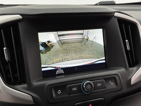 Used 2019 GMC Terrain SLE image 17