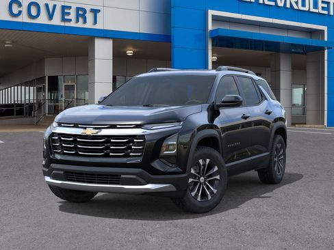 New 2026 Chevrolet Equinox LT image 3
