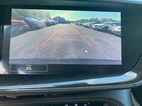 Used 2021 Buick Envision Preferred AWD/4WD image 26