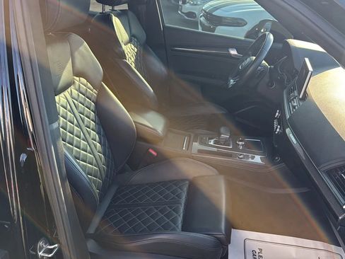 Used 2020 Audi SQ5 Premium Plus w/ Premium Plus Package image 21