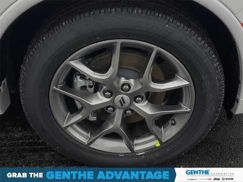 New 2026 Dodge Durango GT image 5