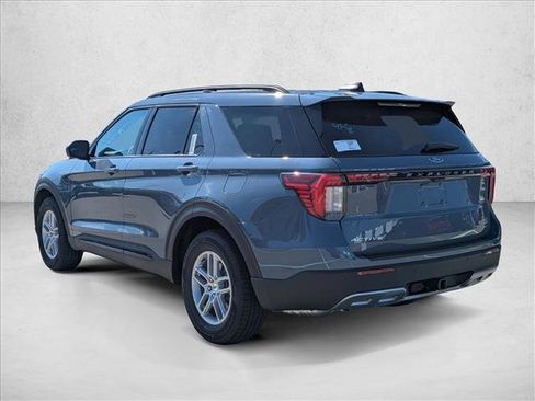 New 2026 Ford Explorer Active w/ Active Comfort Package image 7