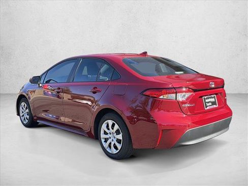 Used 2026 Toyota Corolla LE FWD image 7