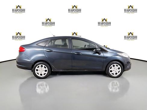 Used 2011 Ford Fiesta S FWD image 8