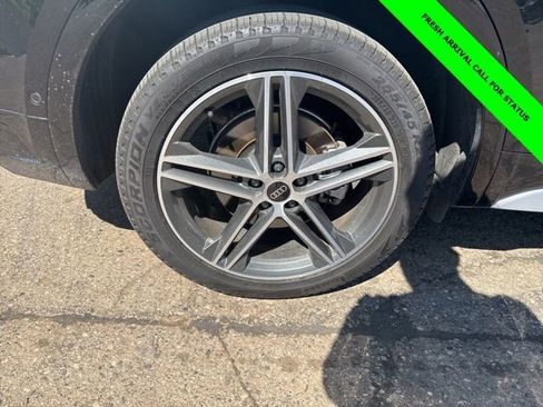 Used 2023 Audi Q5 e Prestige w/ Prestige Package AWD/4WD image 12