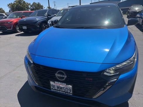 Used 2024 Nissan Sentra SR FWD image 2