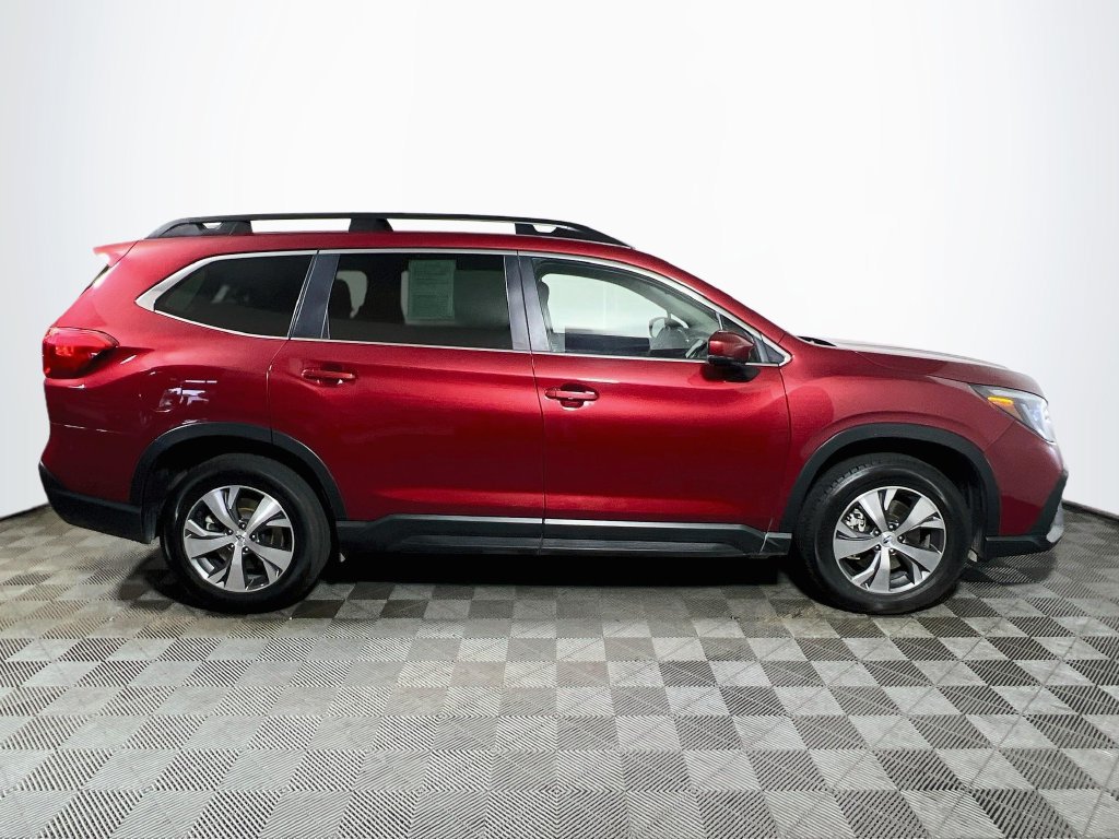 Used 2025 Subaru Ascent Premium AWD/4WD image 8